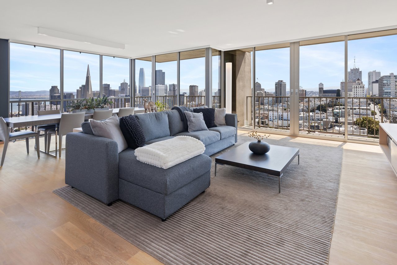 Contemporary Design and Iconic Views at The Summit