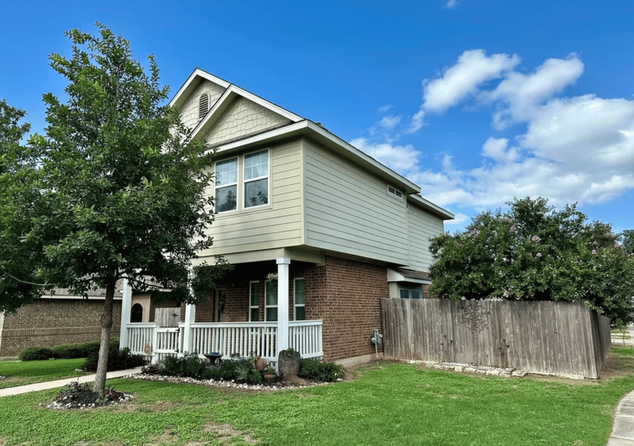 538 Stonewood Ln