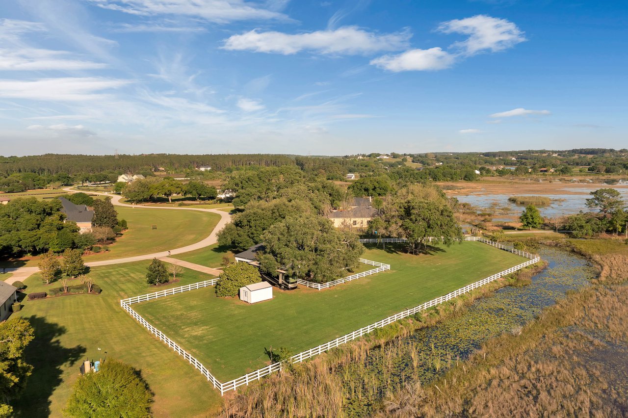 10929 Arrowtree Boulevard