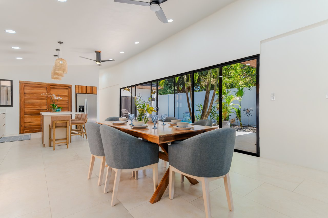 LOCATION,LOCATION, LOCATION – 3-BEDROOM VILLA STEPS FROM THE BEACH