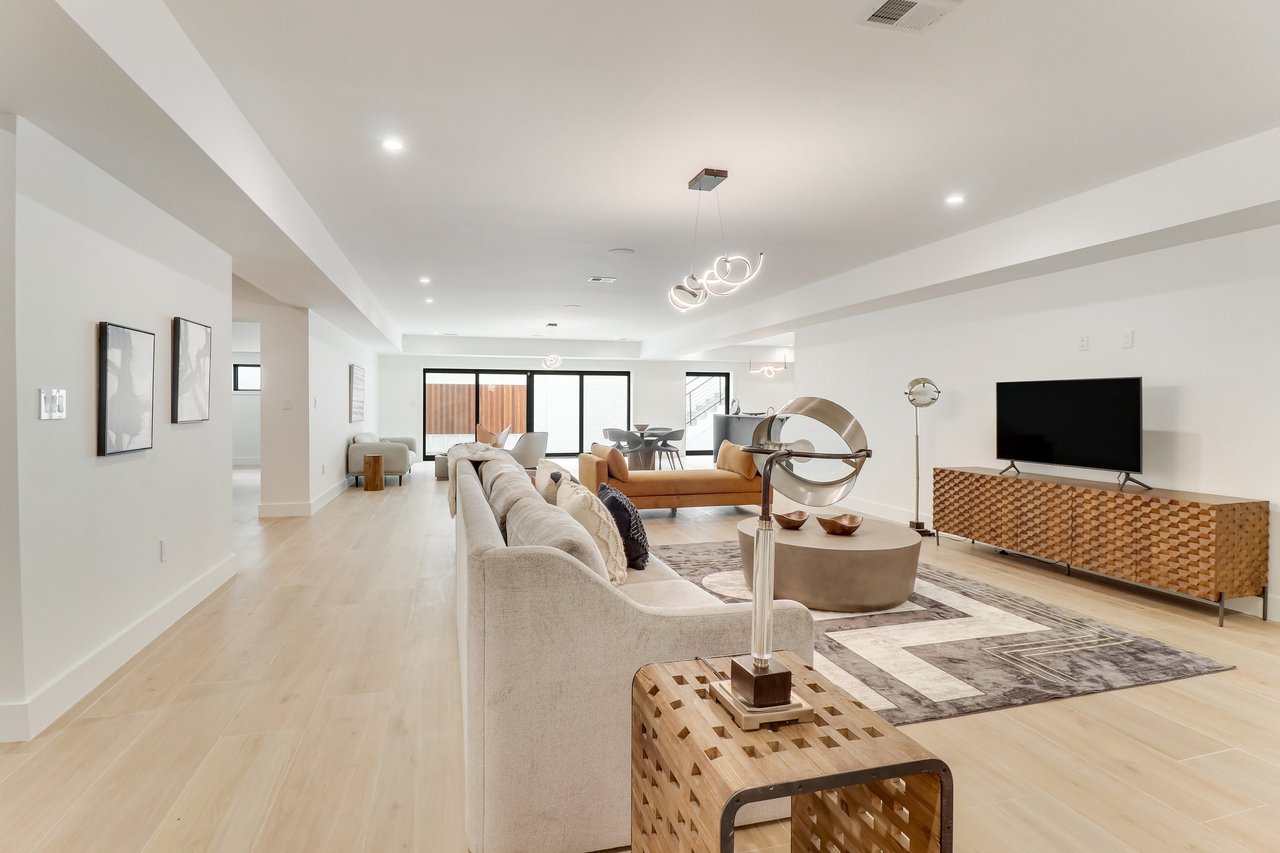 	  	1138 Basil Rd, Mclean, VA 22101