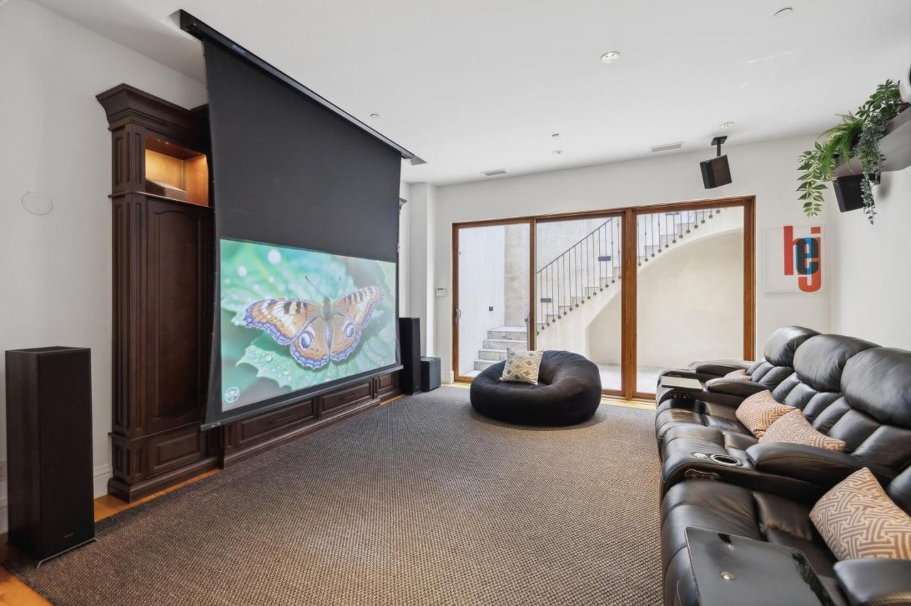 1325 Garden Lane