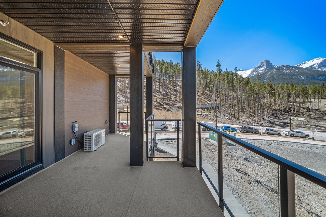 10 Cascade Ridge Unit: 205