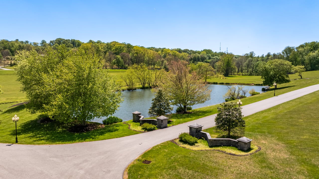 55 Acre Monkton Estate Farm
