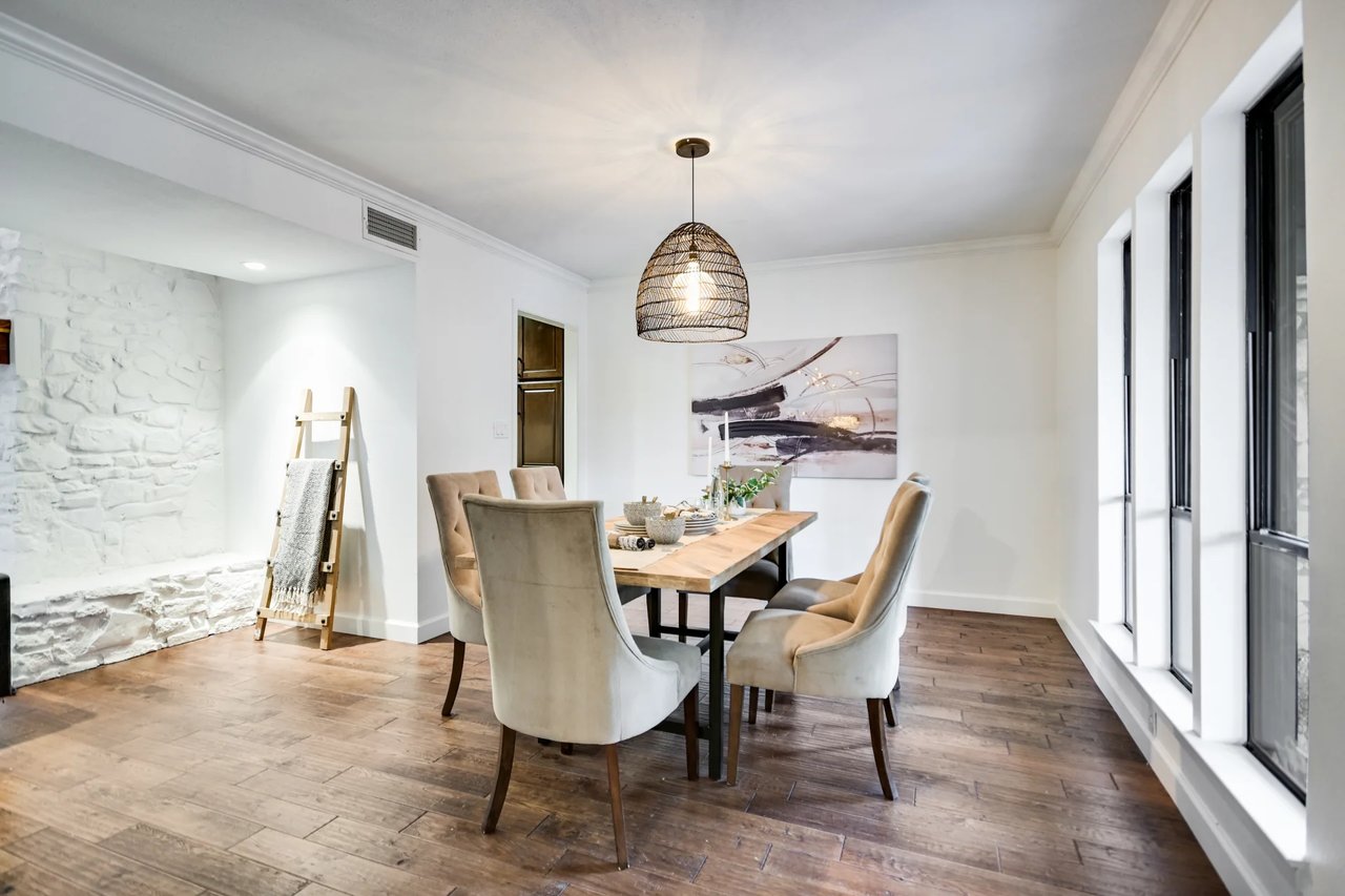 Golf Course Grandeur - 9112 Balcones Club Drive