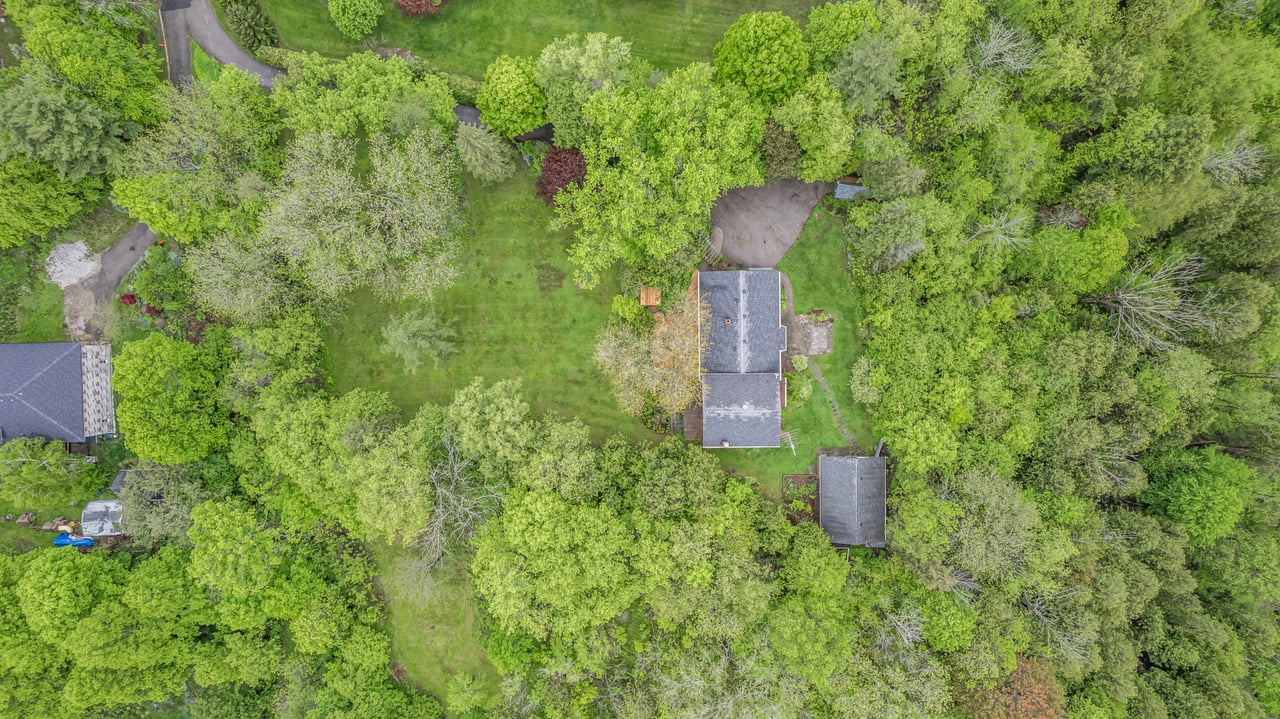 55 Old Church Road, King