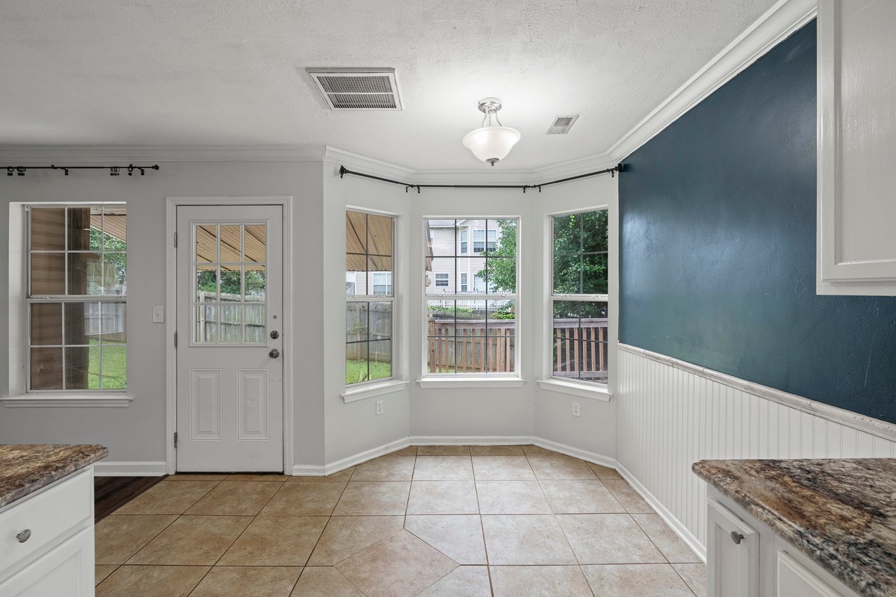 MADISON CITY SCHOOLS! 3 Beds Plus Bonus!