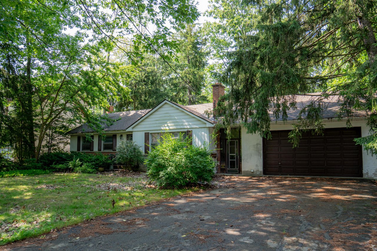 1252 Mona Rd