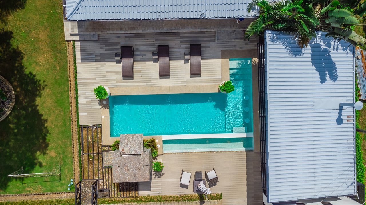 Casa Cielo | Luxurious Multifunctional Estate with Main House, Apartments, and Pool in Guanacaste!