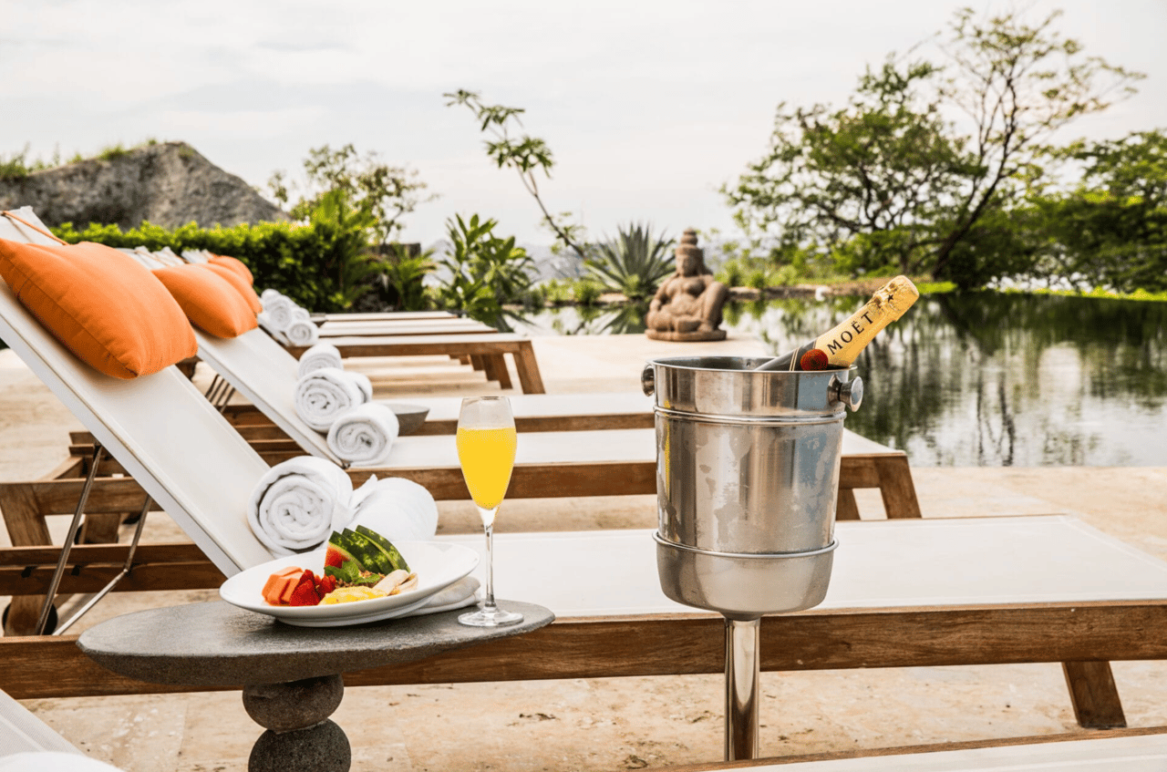 Villa 2 New Luxury at Casa Chameleon Residences