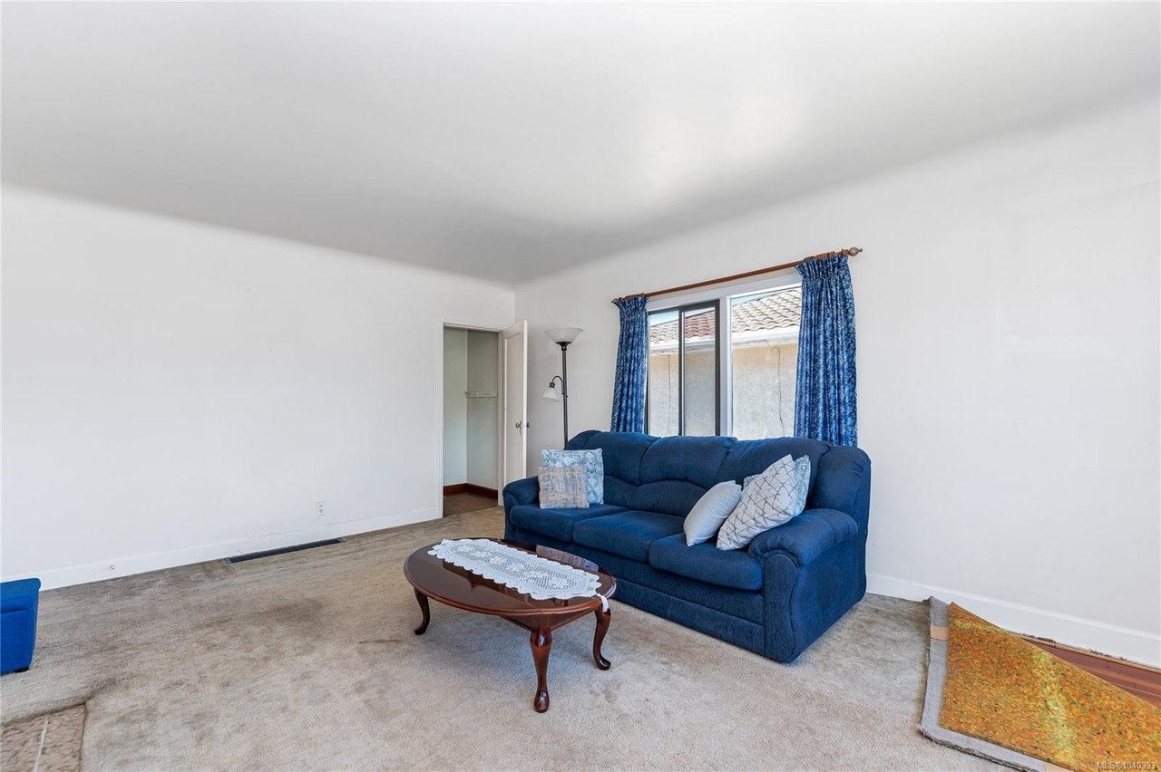 201 Burnside Rd