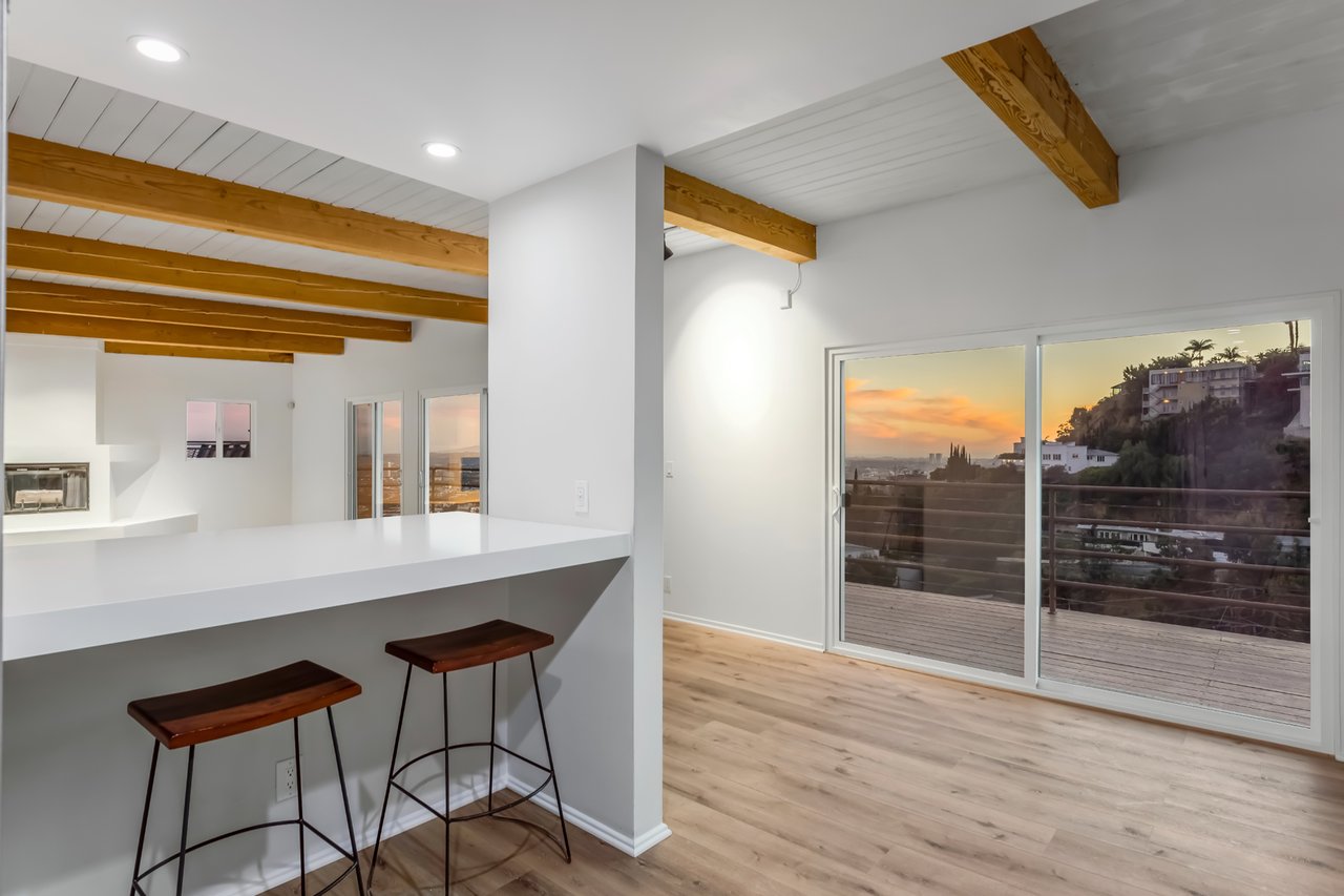 8560 Hollywood Blvd, Hollywood Hills