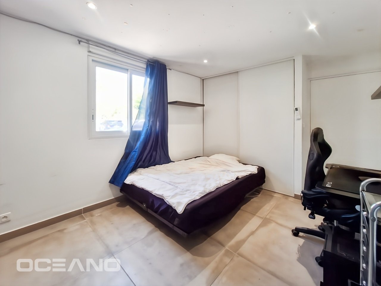 4-bedroom house with garden 