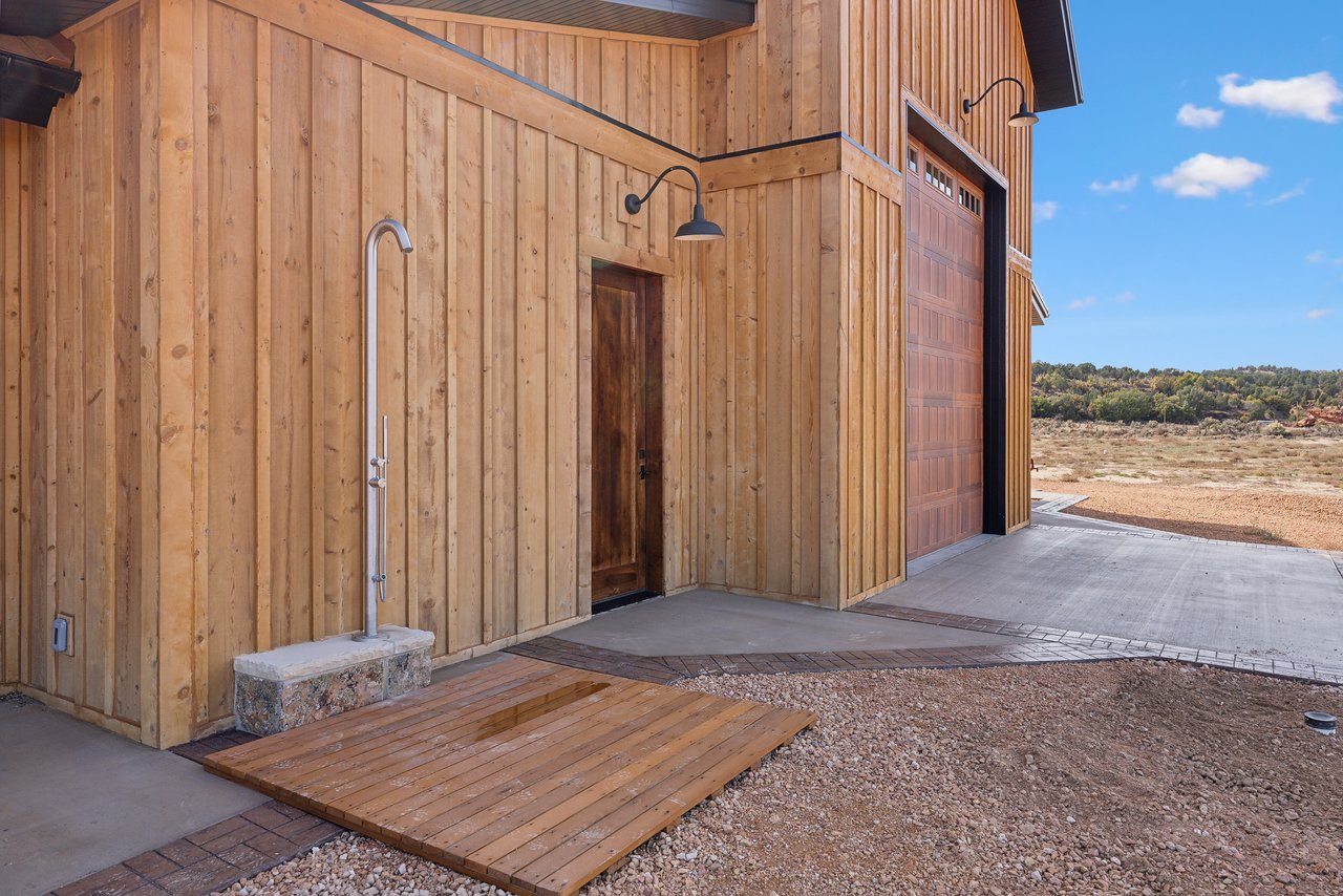 Whiskey Sierra Ranch