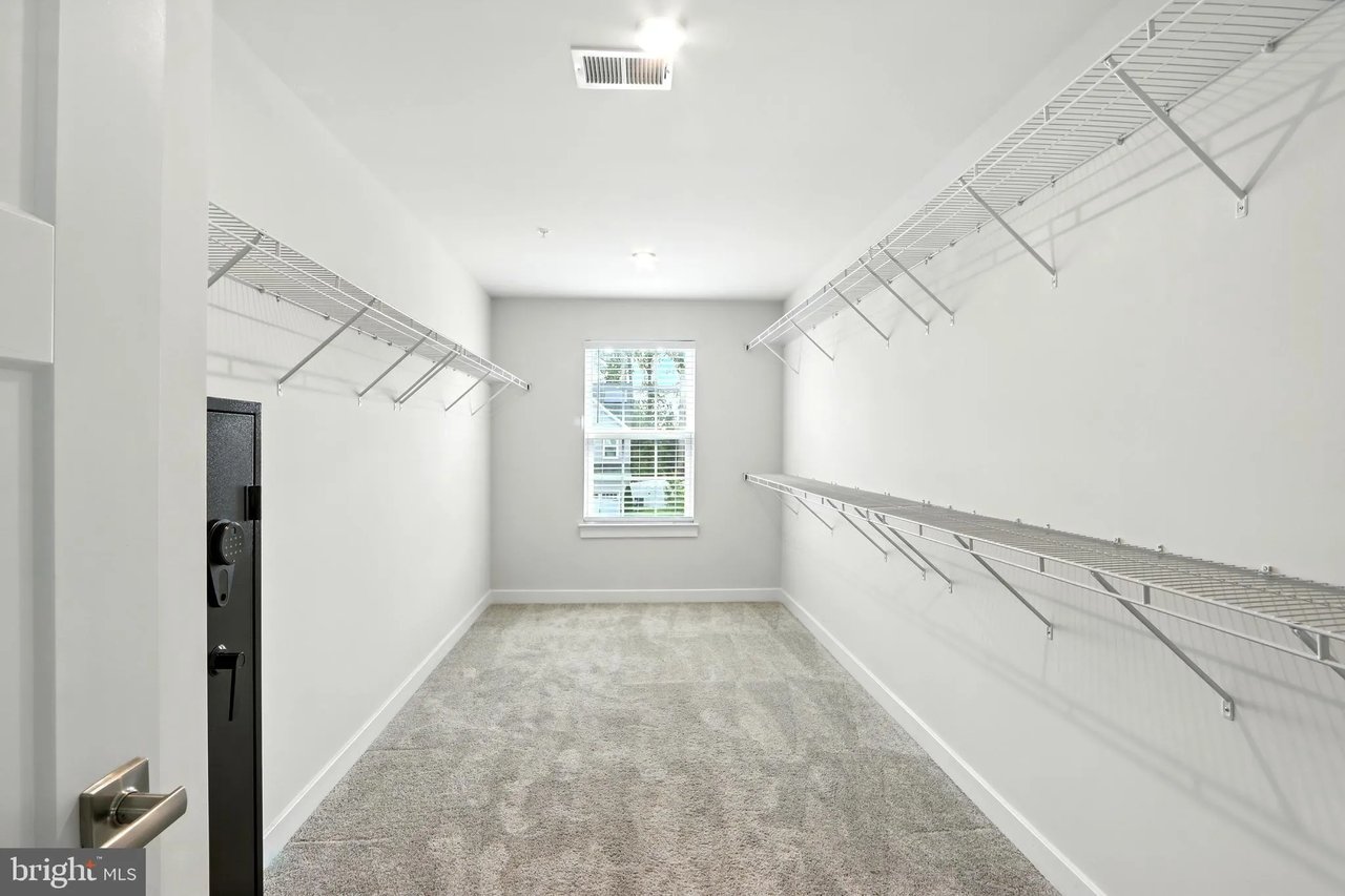 6015 Charles Henry Pl