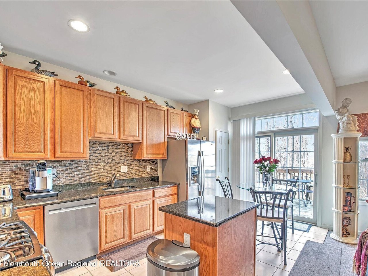 52 Smock Court