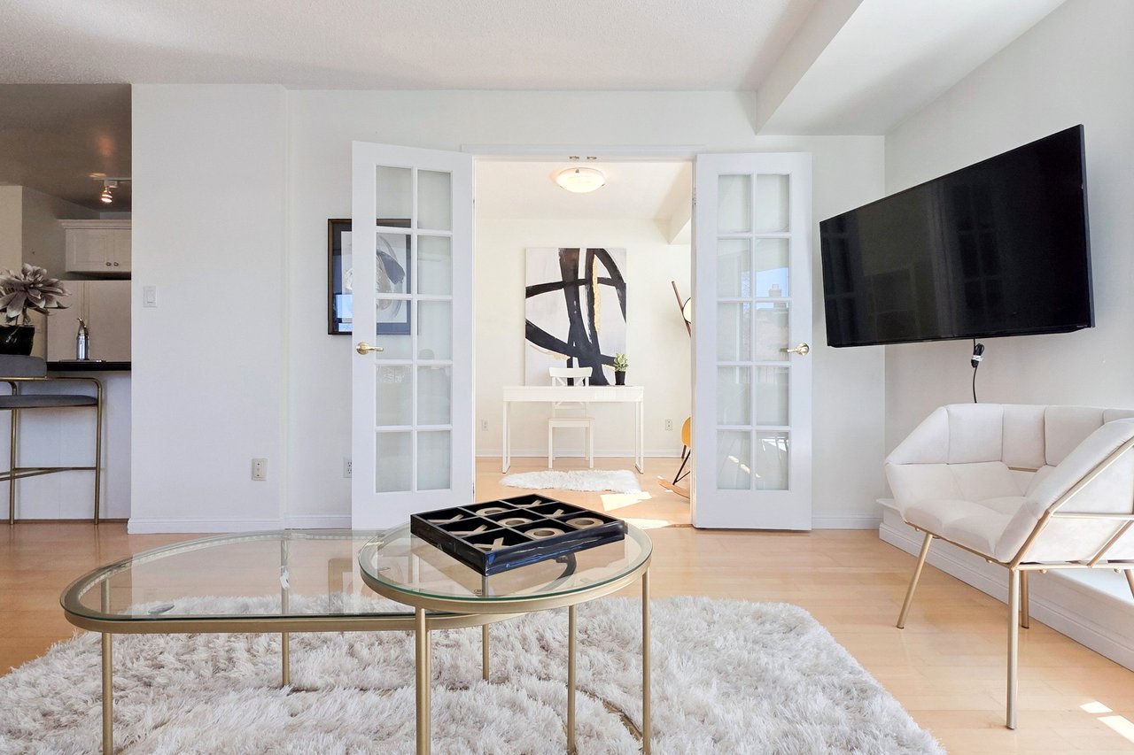 3130 Yonge Street Unit: 305