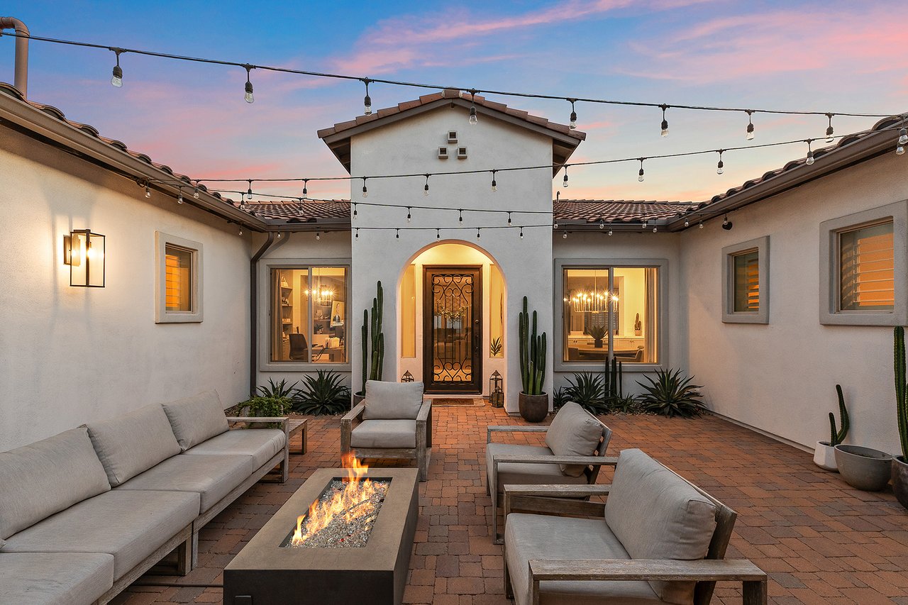 7749 W ARTEMISA Avenue