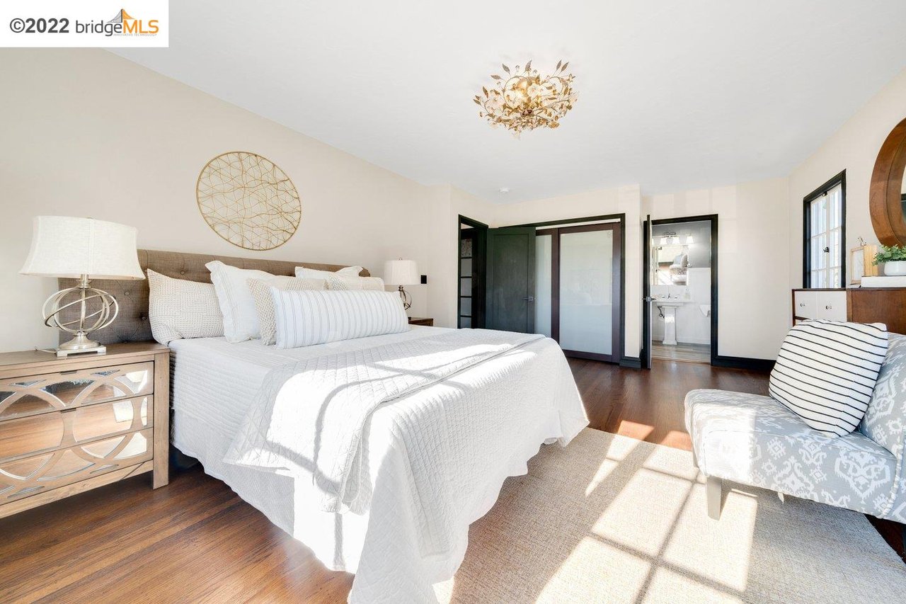 1665 Thousand Oaks Blvd