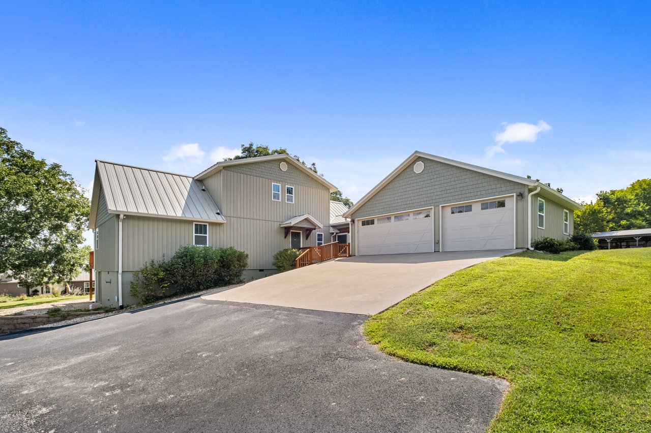 19123 Hill Rd, Springdale, AR 72764