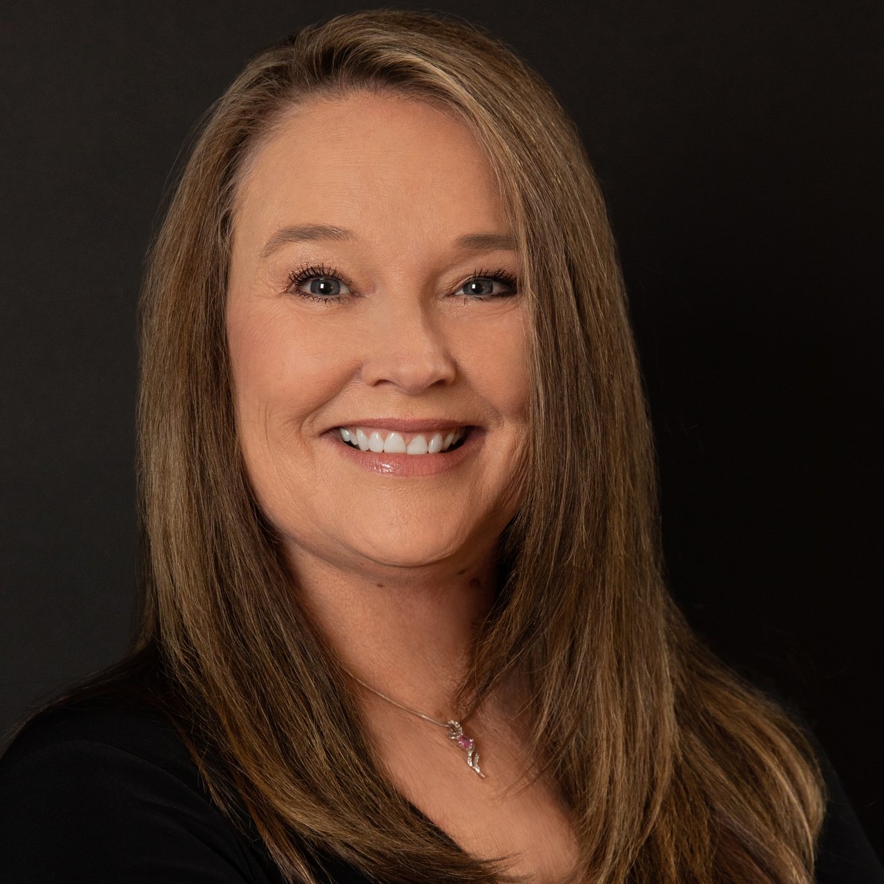 Torri Cooper Vacaville, CA Real Estate Agent Headshot