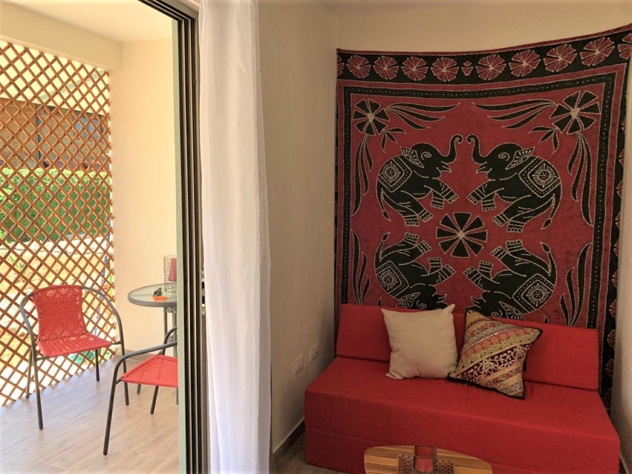 Investment Opportunity! Eco-Friendly Rental Property Near Playa Chaman and Playa Colonia