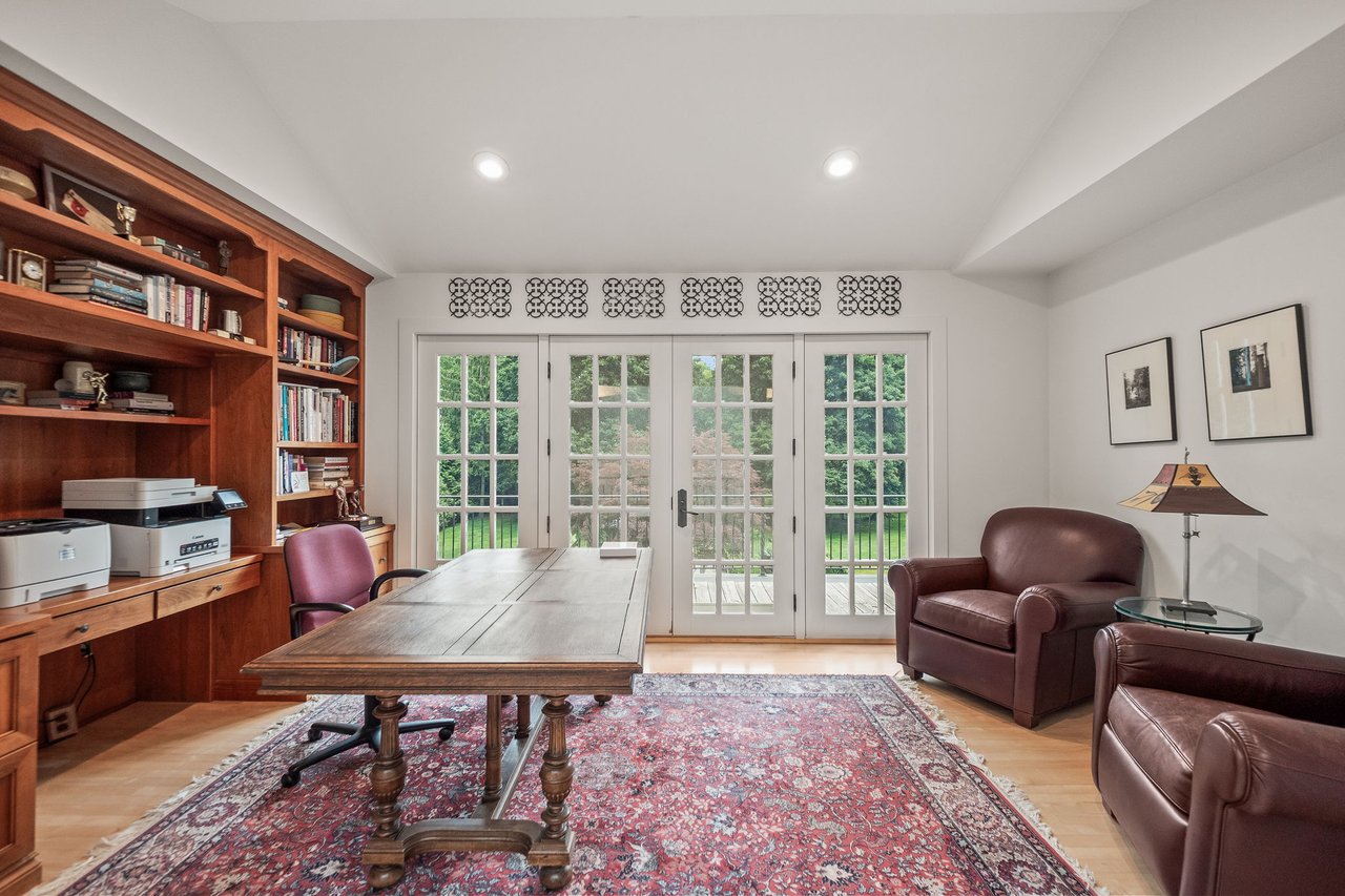 5425 Brookdale Rd, Bloomfield Hills, MI 48304