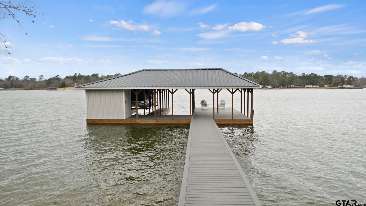208 County Road 2129