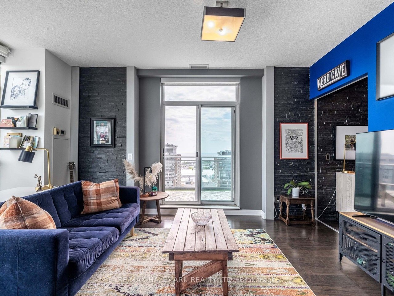 VIBE CONDOS