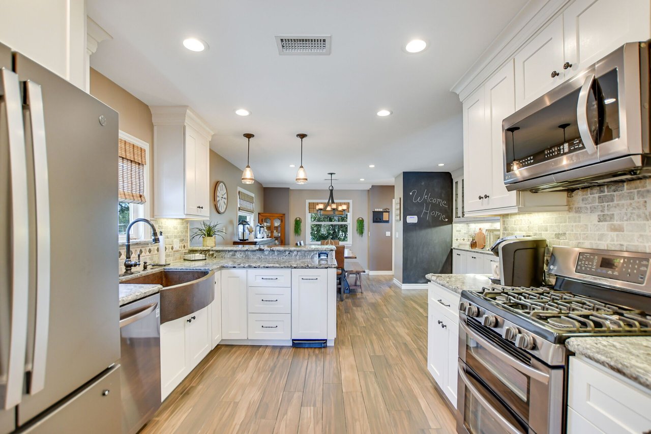1720 E Walnut Creek Parkway
