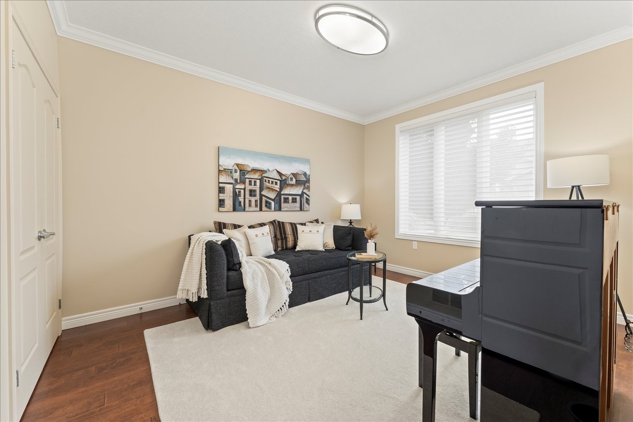 117-2125 Itabashi Way