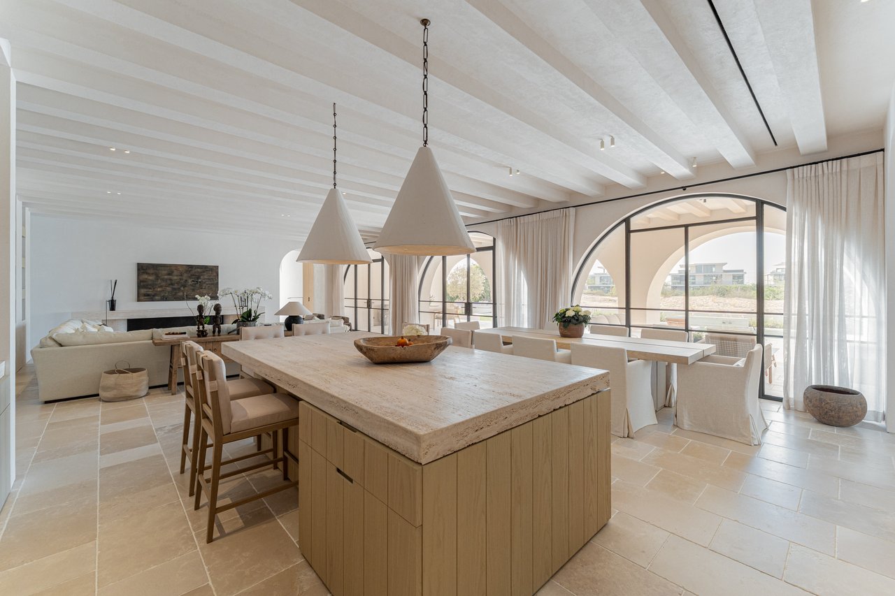 Emerald Hills Villa
