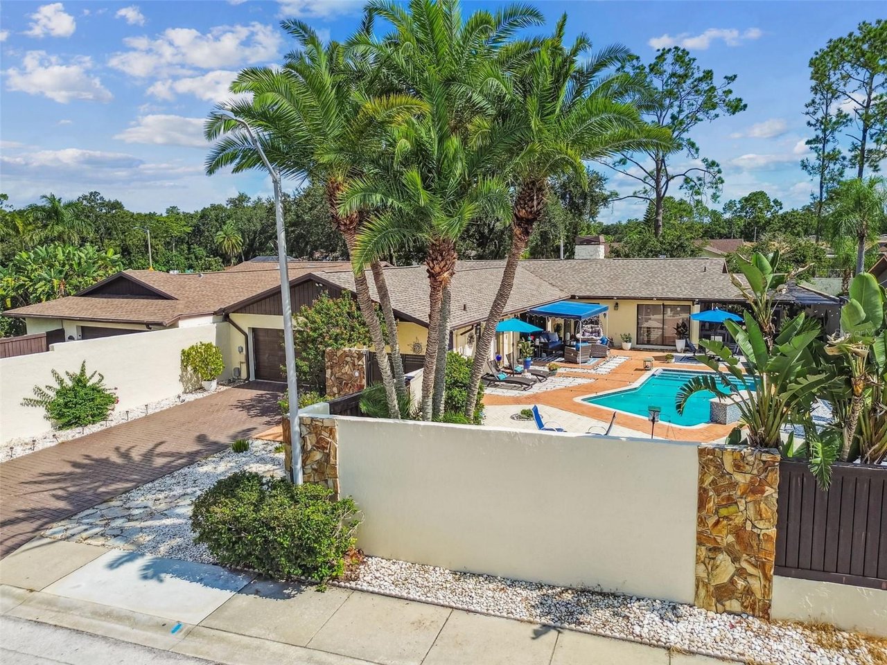 carollwood-homes-for-sale