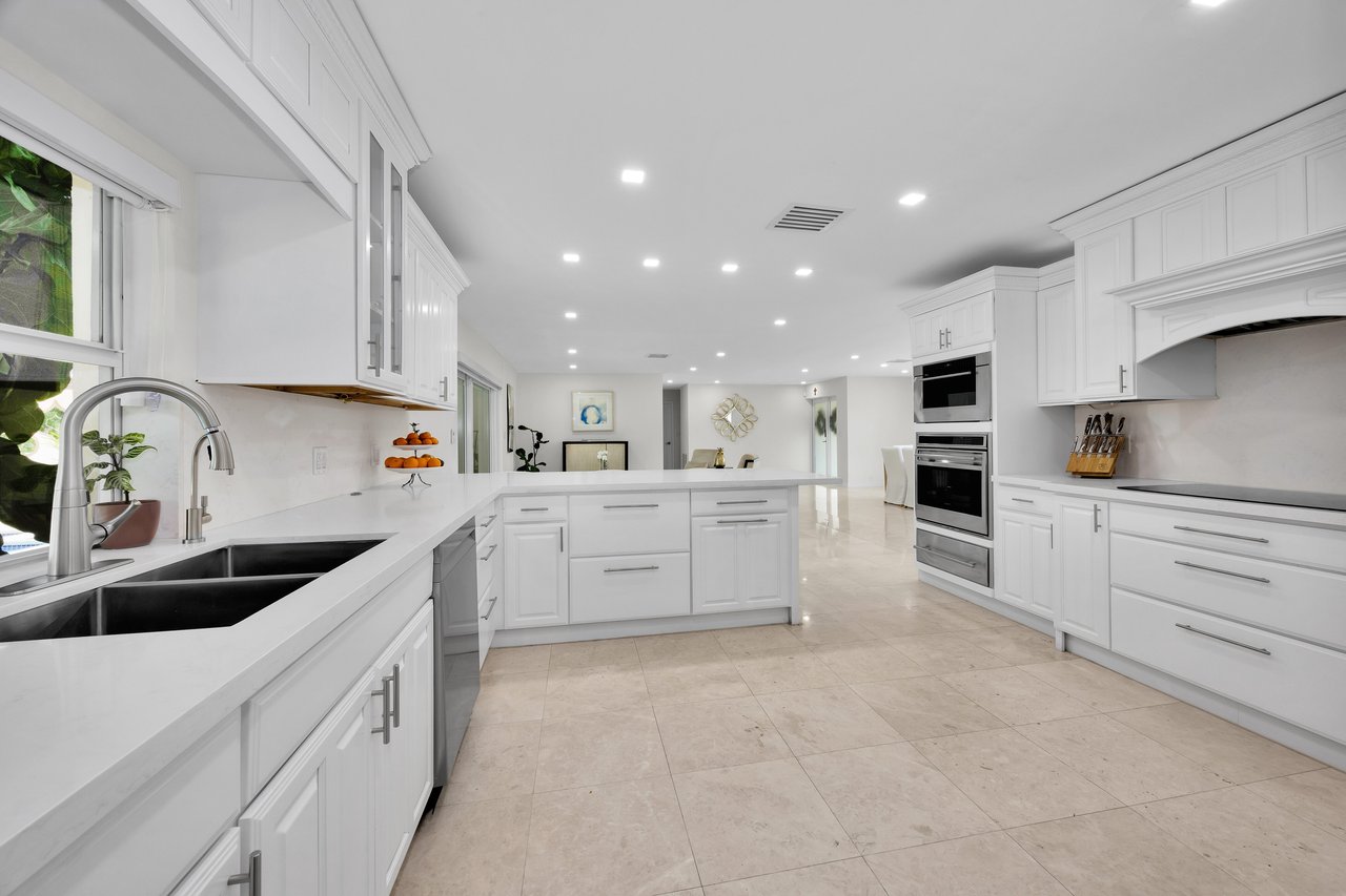 18455 SW 80th Ave, Cutler Bay