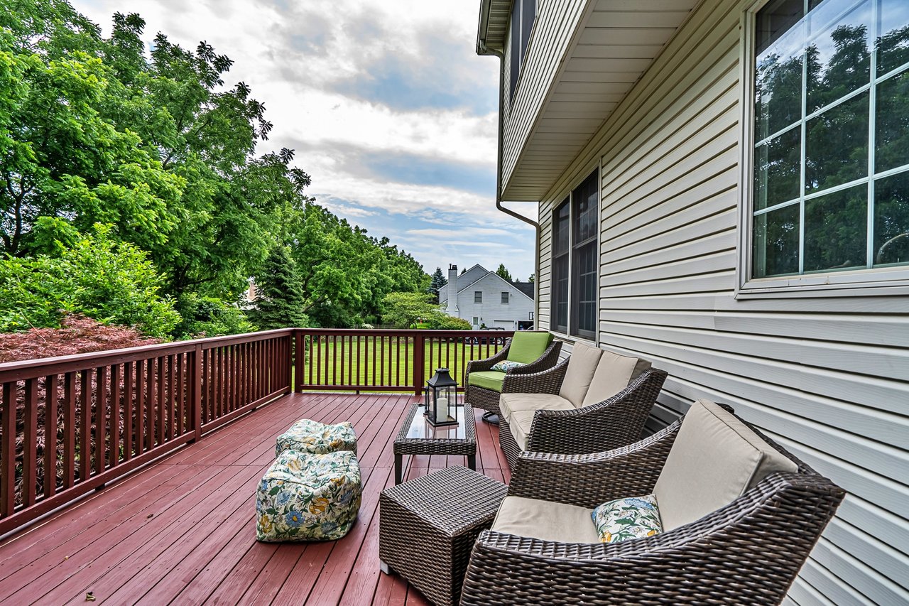 2321 Cross Creek Road