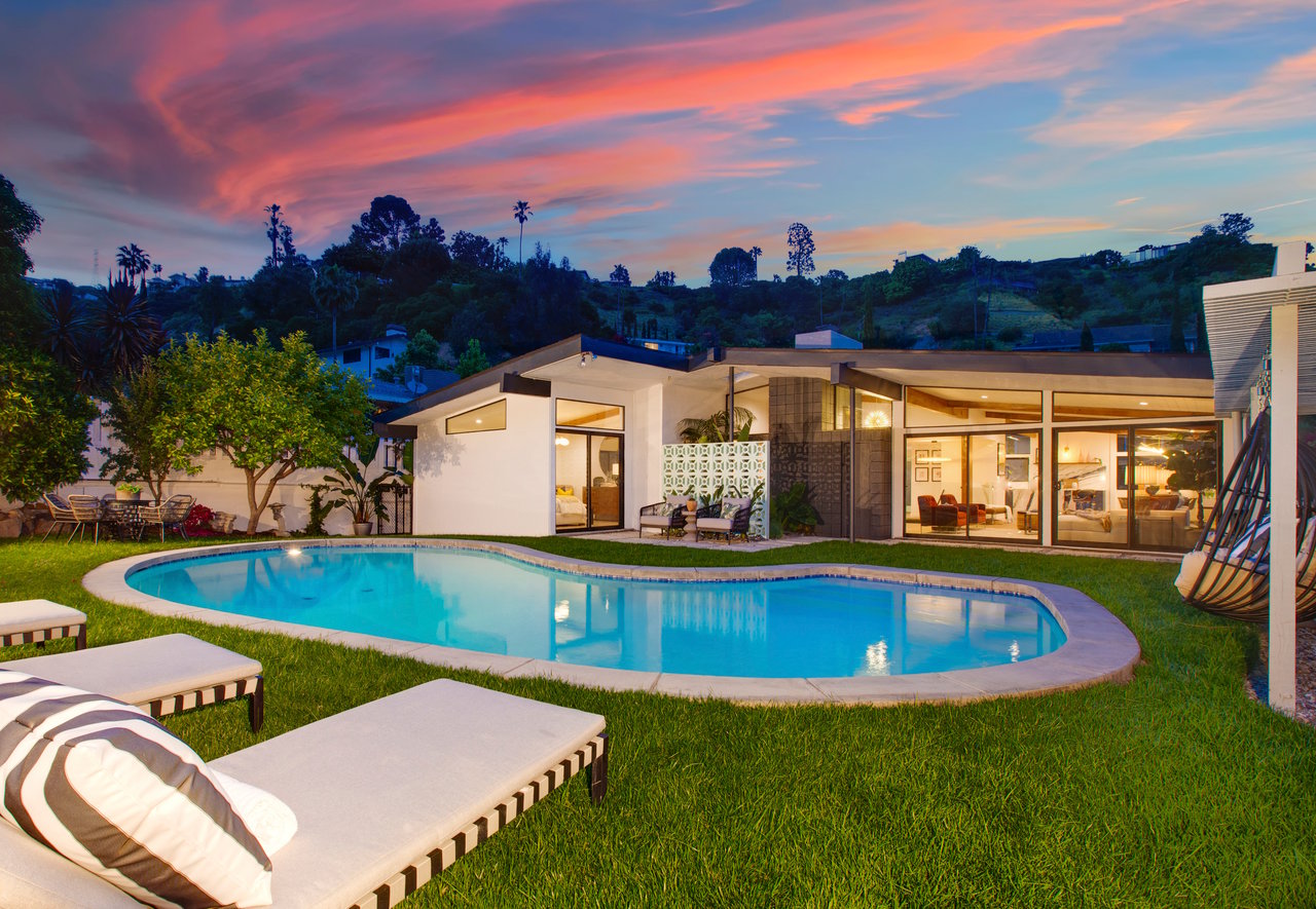 2261 Chelan Dr