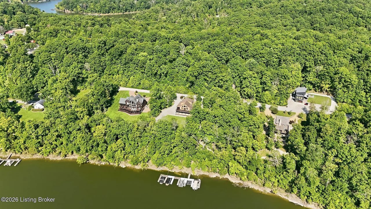 29 River Run Ln