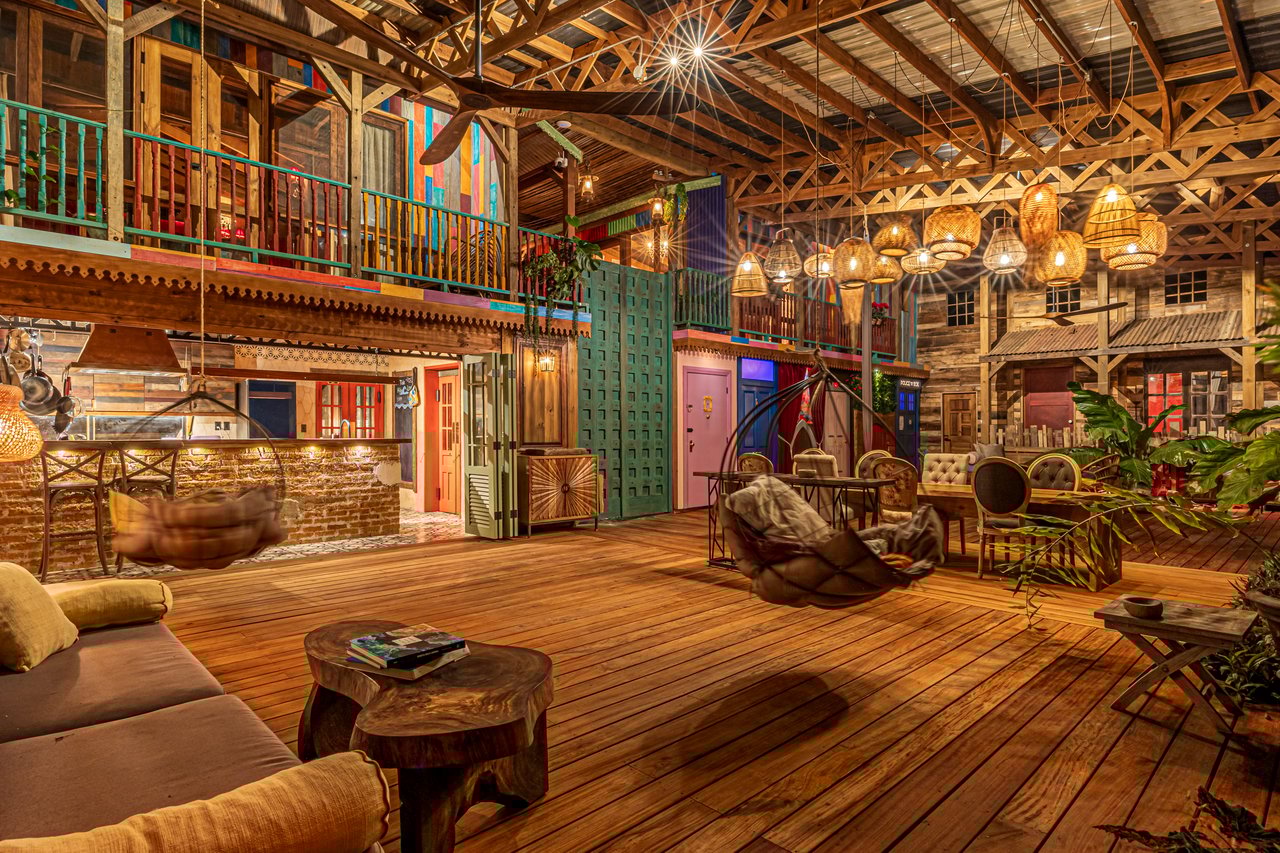 2.56 ACRES – 3 Bedroom Artistic Architectural Masterpiece, Recording Studio, Ocean View, Pool, 1 Bedroom Guest House!!!