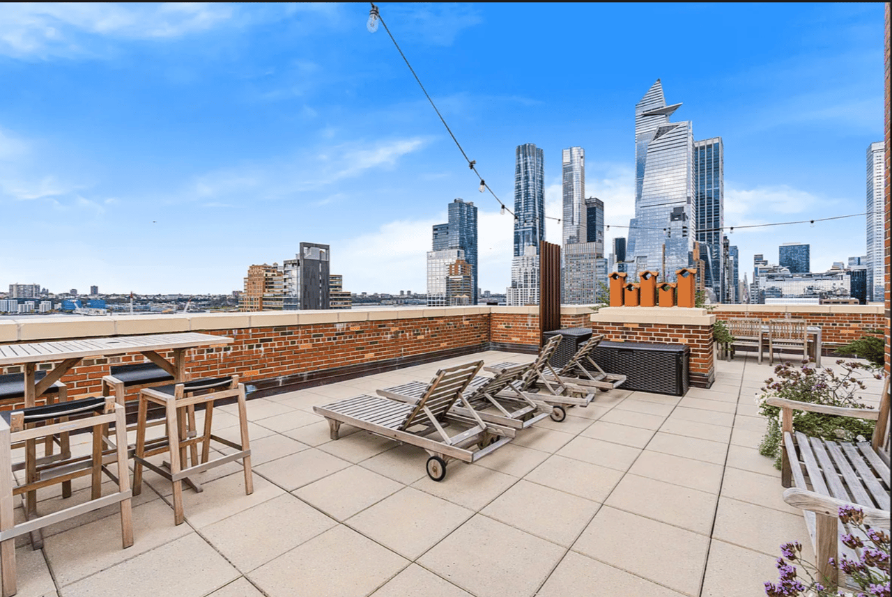 470 West 24th Street, New York, NY 10011