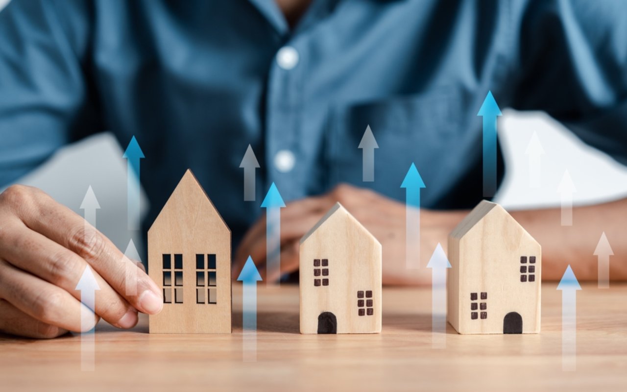 Enhancing Home Value: Strategic Tips for Homeowners