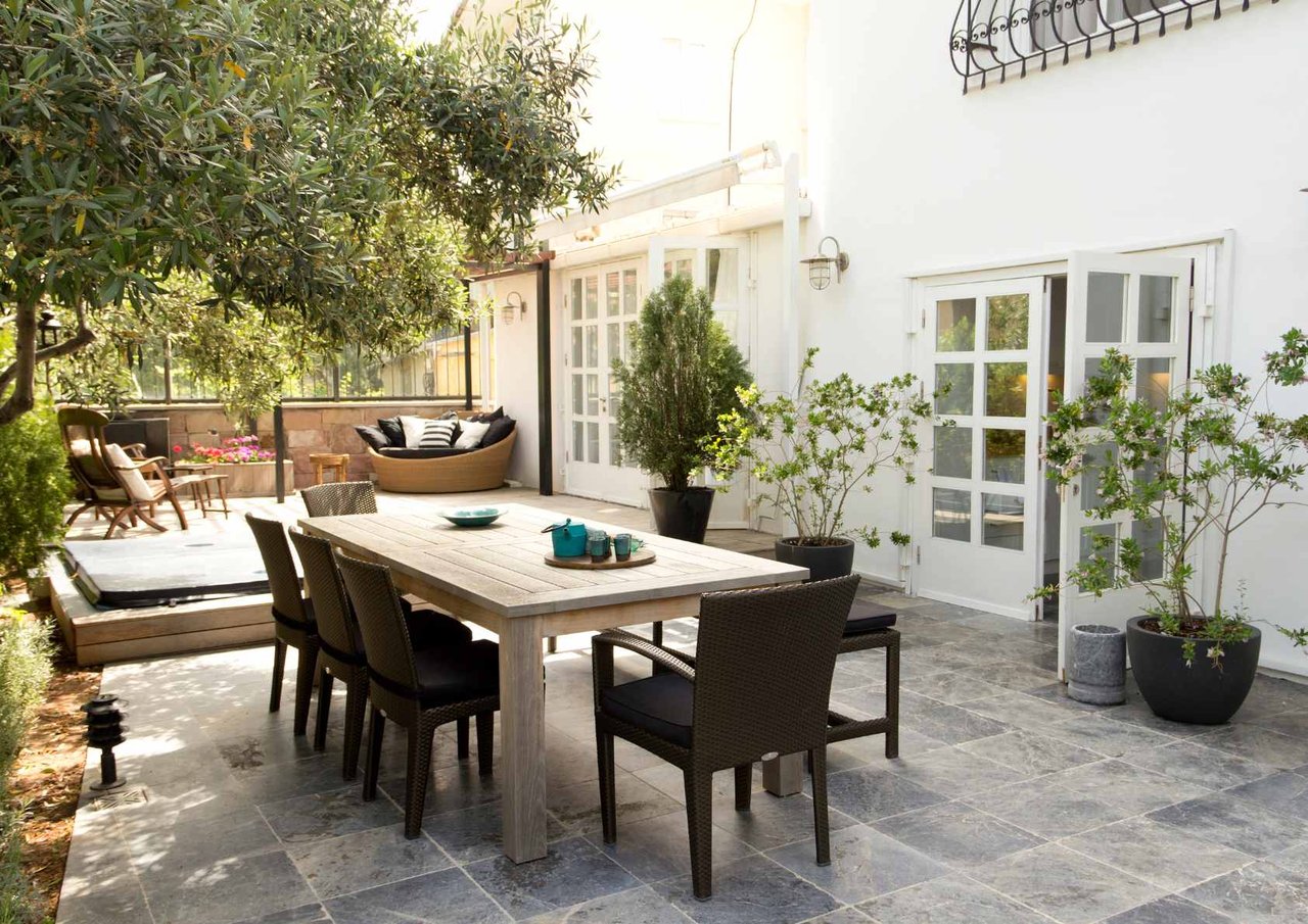 How to Make the Most of Your Outdoor Space This Summer