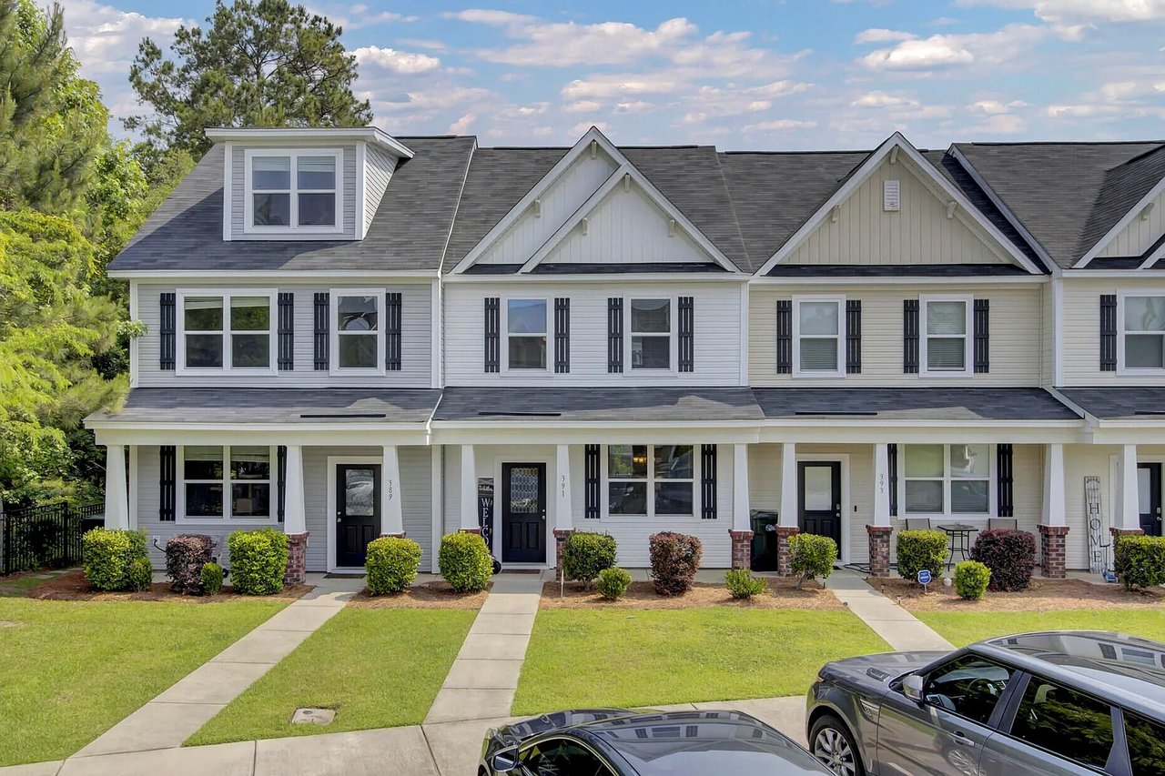 391 Flyway Rd