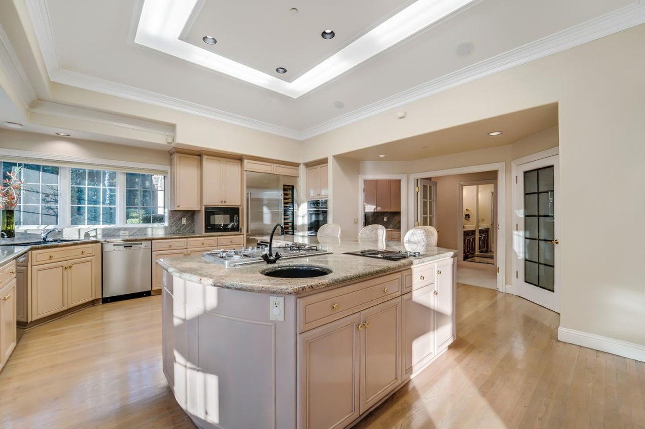 15071 Becky Ln