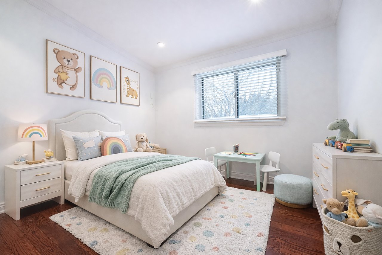 28 Lakeland Crescent