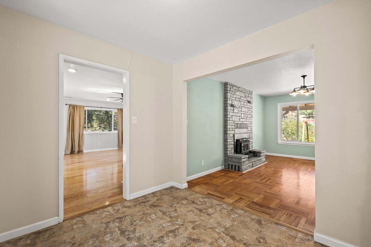 5761 Forest Lake Rd,