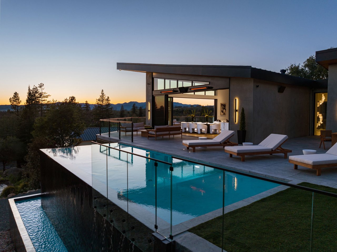 105 Canyon Drive