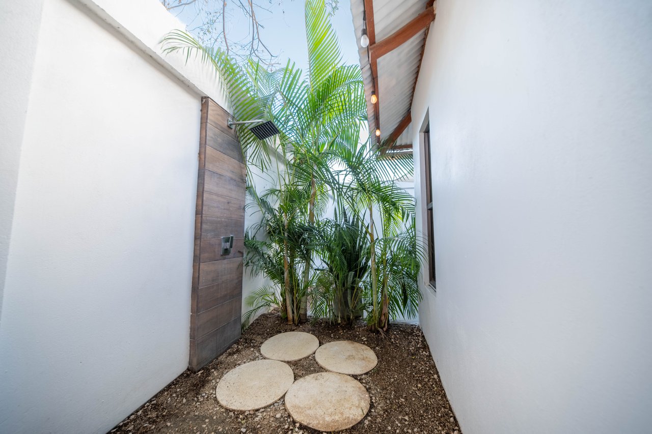 Hotel Curiol | Turnkey Boutique Jungle Hotel with Restaurant & Bar in Potrero