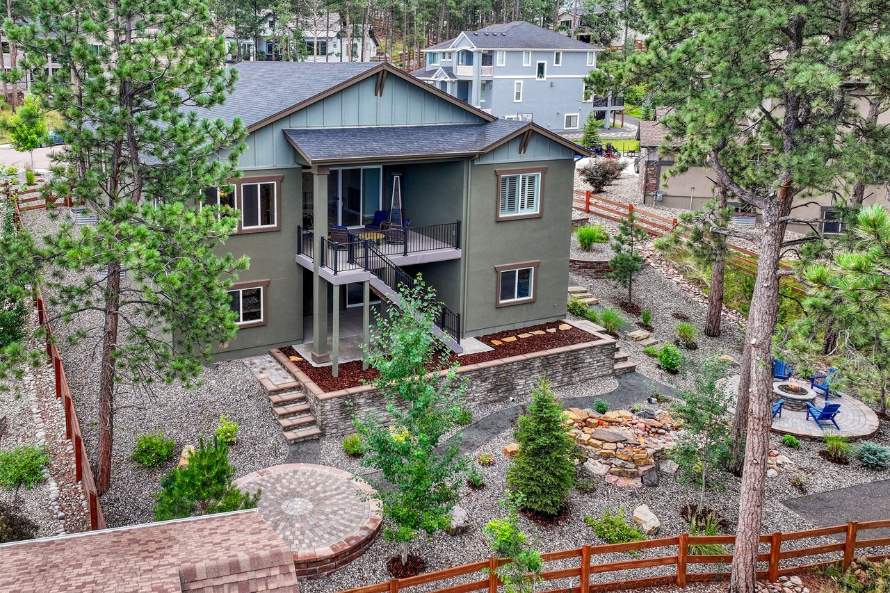 16044 Sunrise Glory Lane
