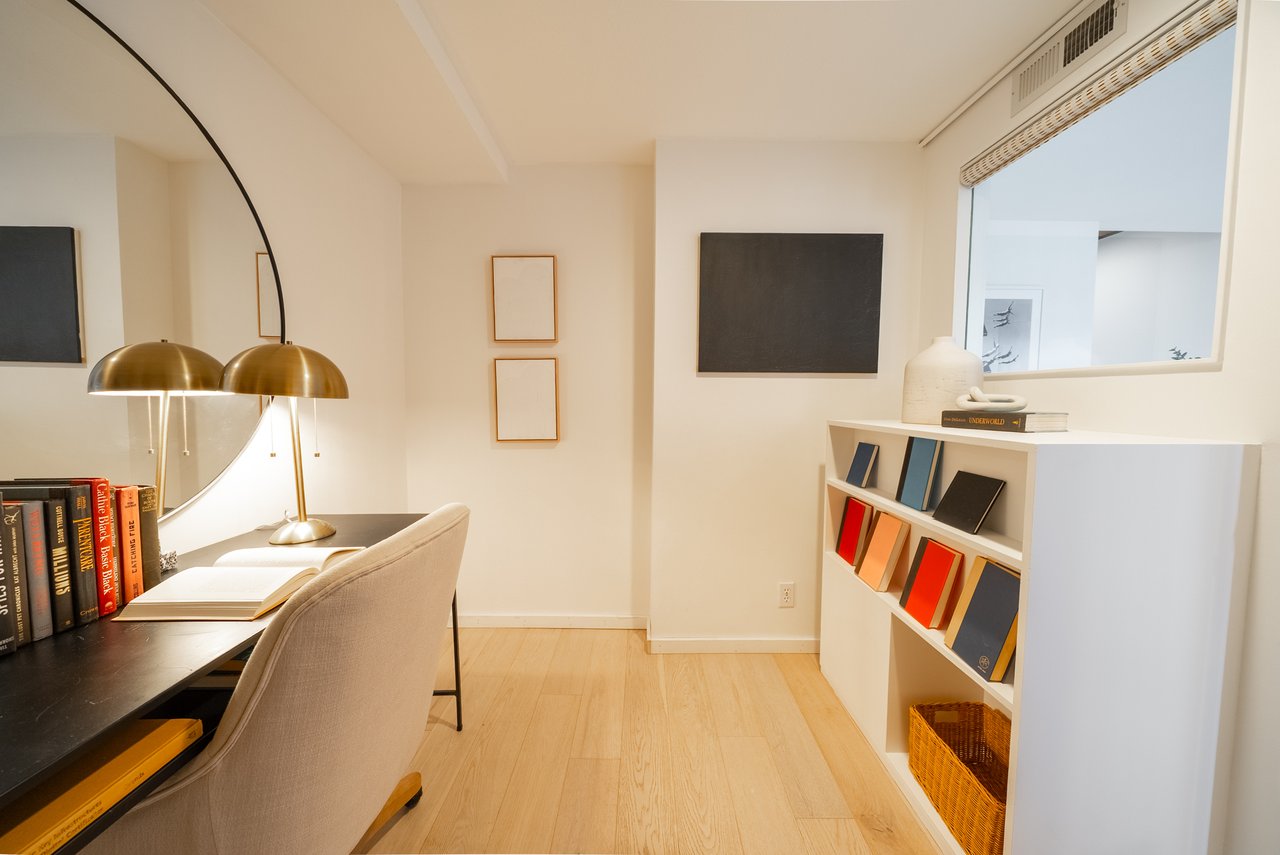 2301 Harrison St #203