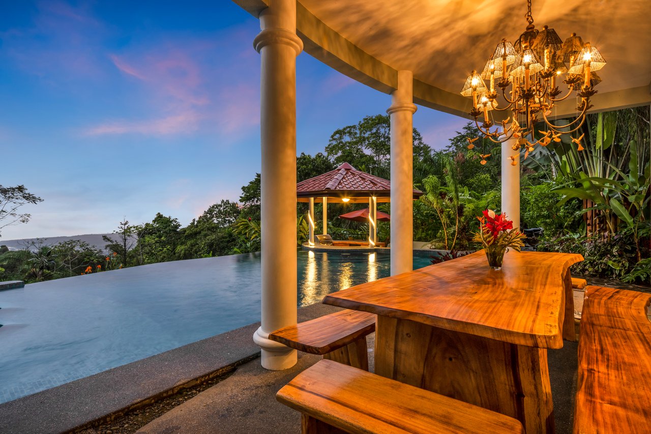 Gorgeous Ocean View 7 Acre Estate, Portalon